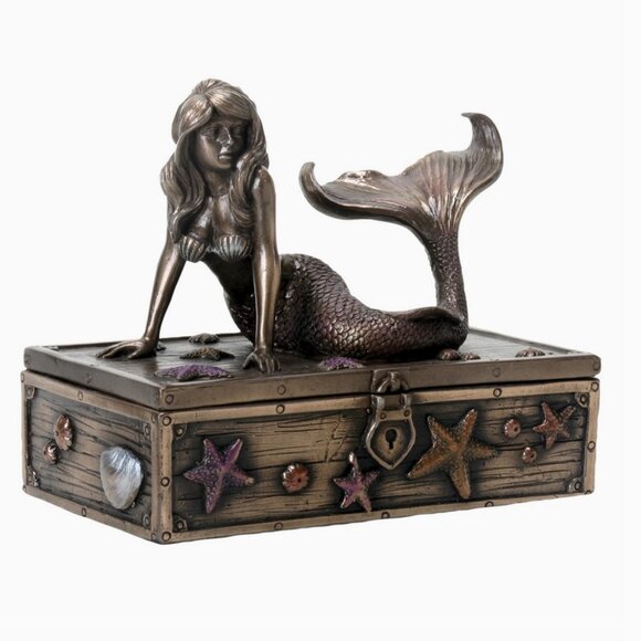 Mermaid on Seashell and Starfish Treasure Box Jewelry Trinket Box - Picture 3 of 5